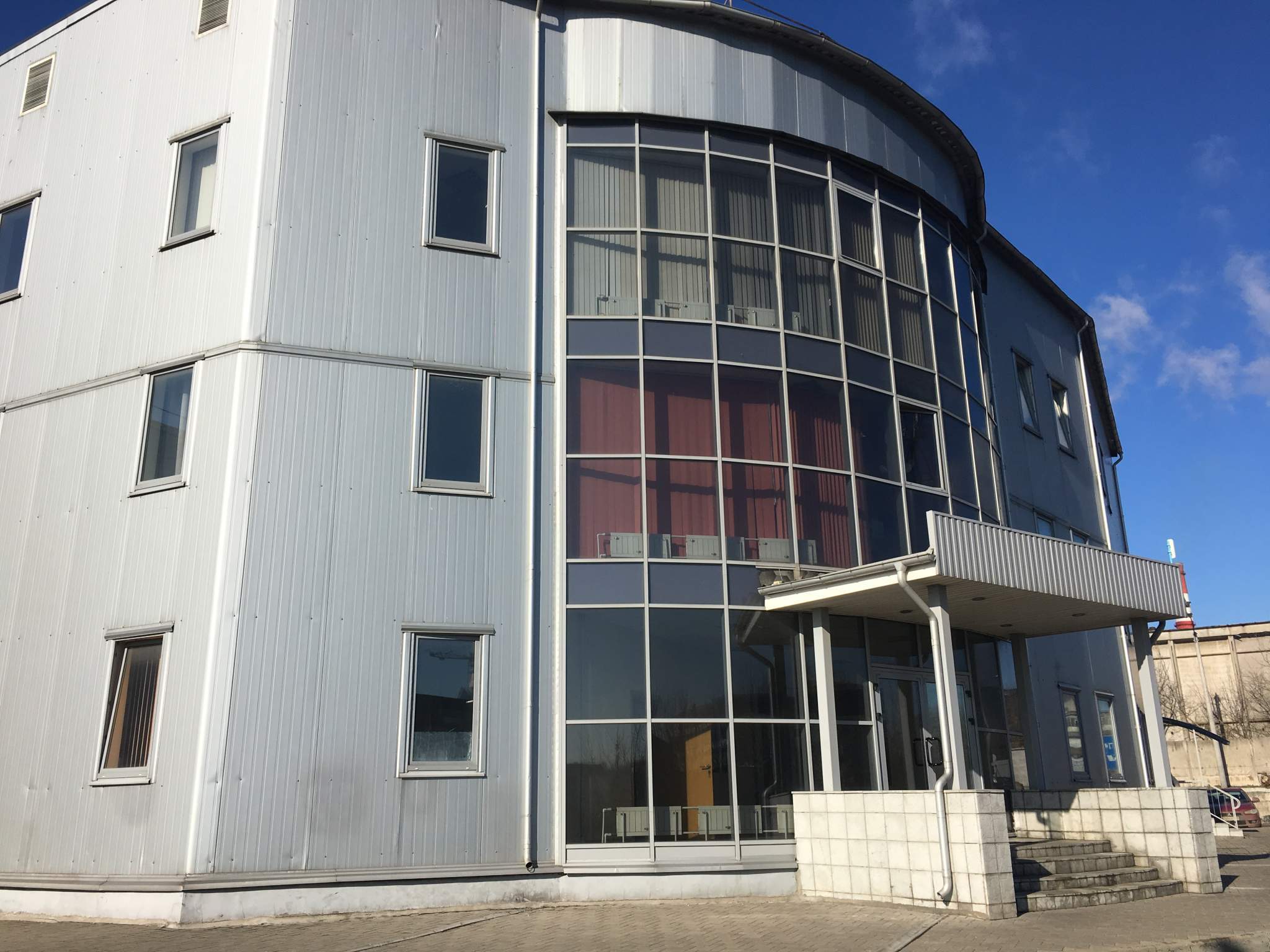 Сдам в аренду склад 1720 м.кв.