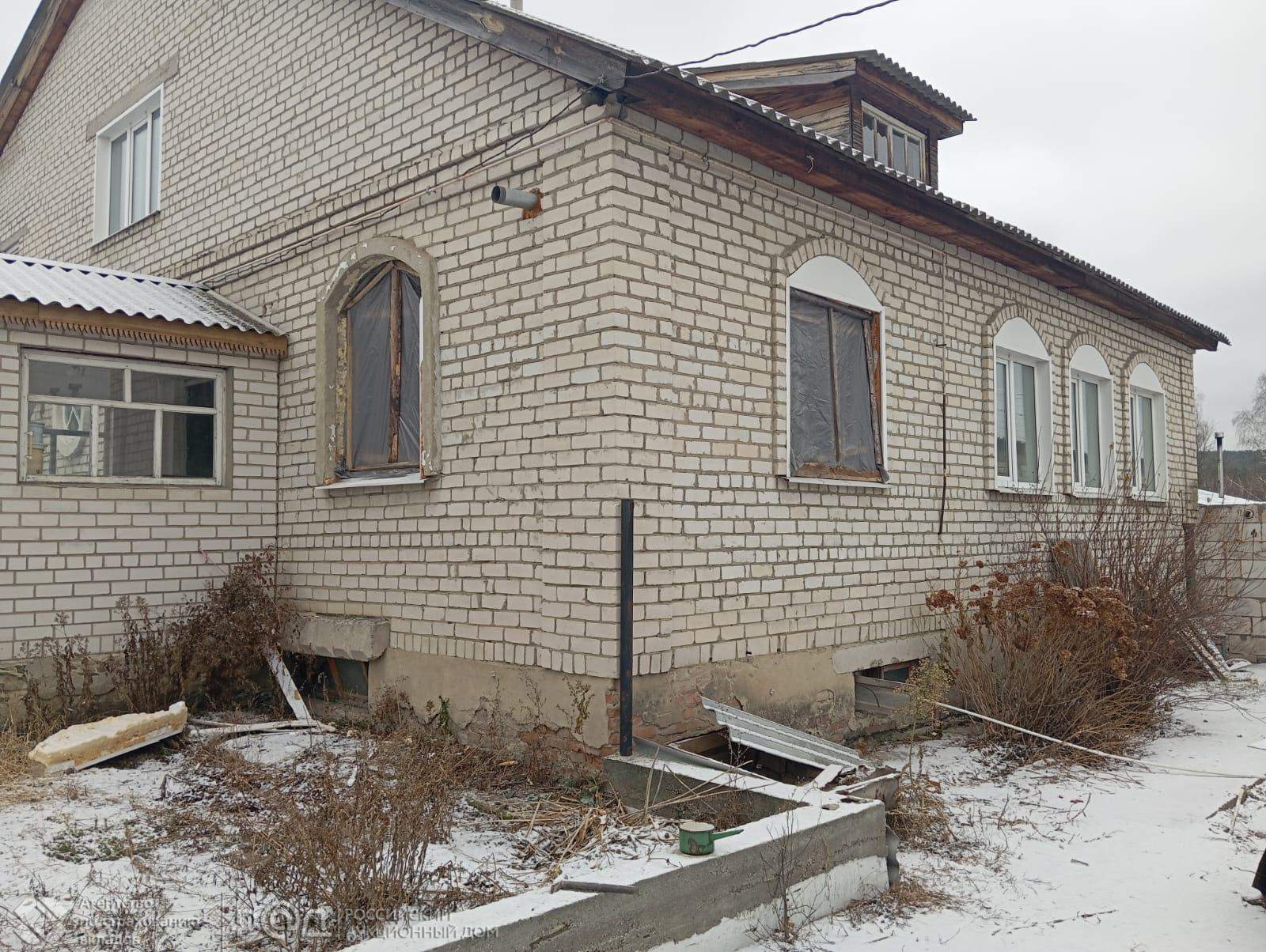 Коттедж на продажу в им. В. И. Ленине, Гагарина улица, влд7 фото №1