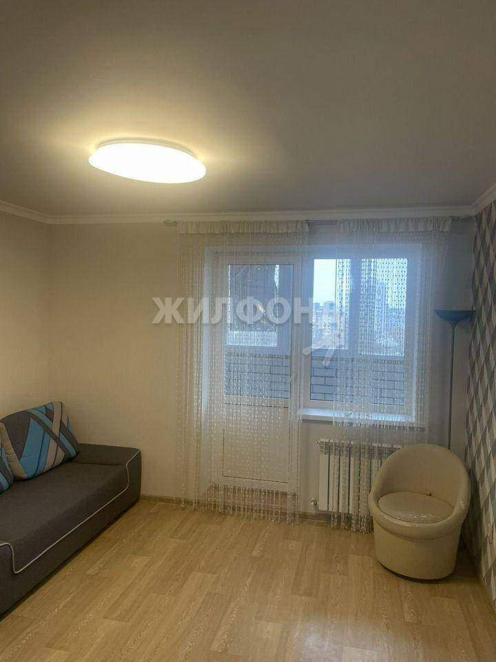 Квартира на продажу в Воронеже, 9 Января улица, 133 фото №1
