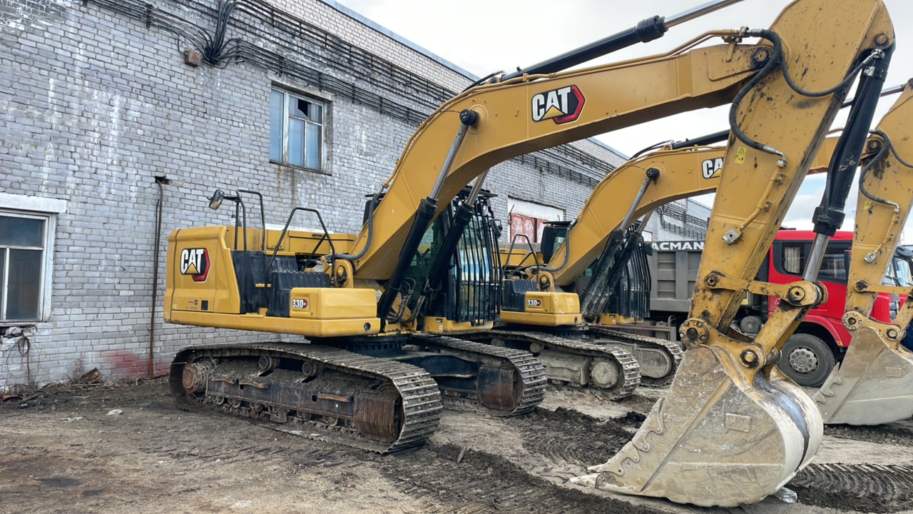 Экскаватор CATERPILLAR 330 GC