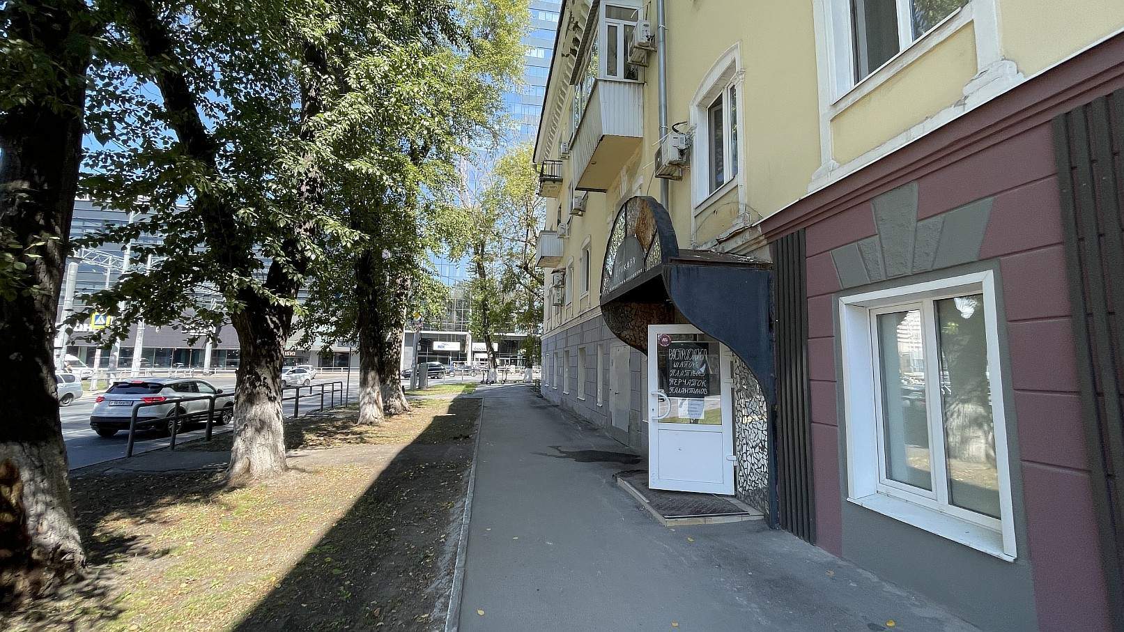 Продам офис 93.1 м.кв.