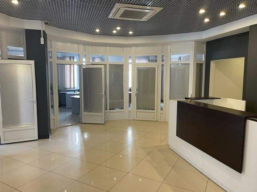 Продам офис 655.5 м.кв.