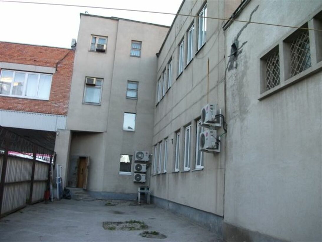Продам помещение свободного назначения 1062.6 м.кв.