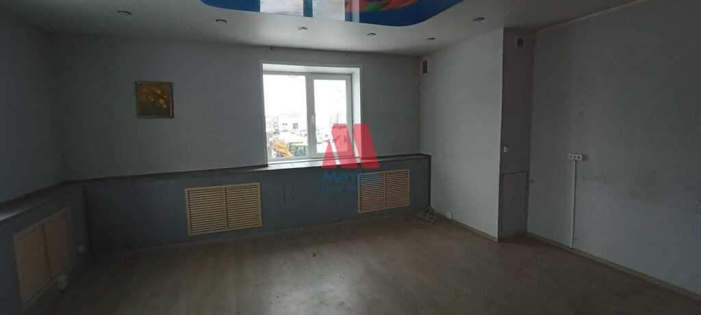 Сдам в аренду торговое помещение 249 м.кв.