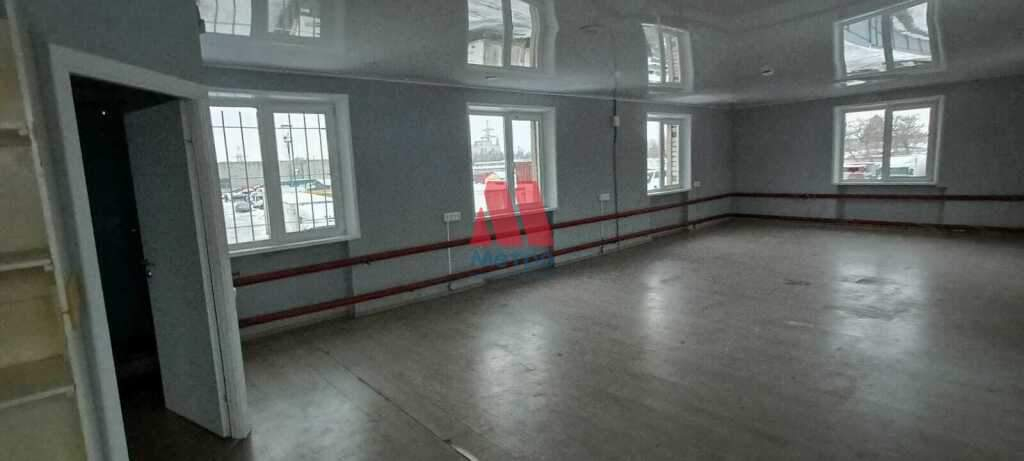 Сдам в аренду торговое помещение 249 м.кв.