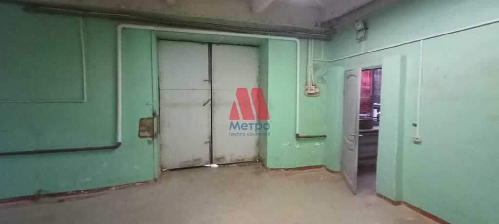 Сдам в аренду торговое помещение 249 м.кв.