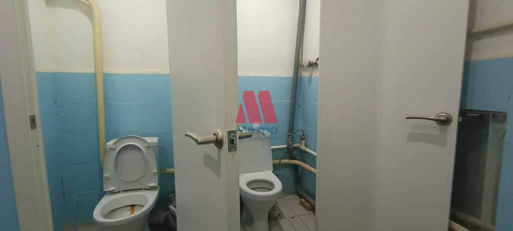 Сдам в аренду торговое помещение 249 м.кв.
