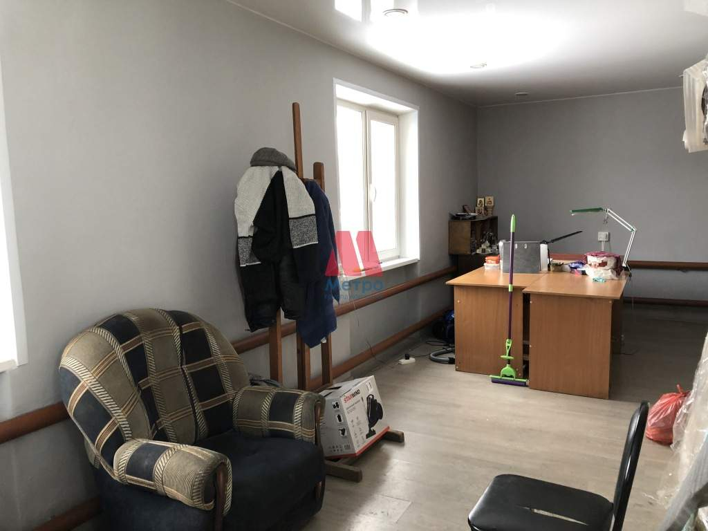 Сдам в аренду торговое помещение 249 м.кв.