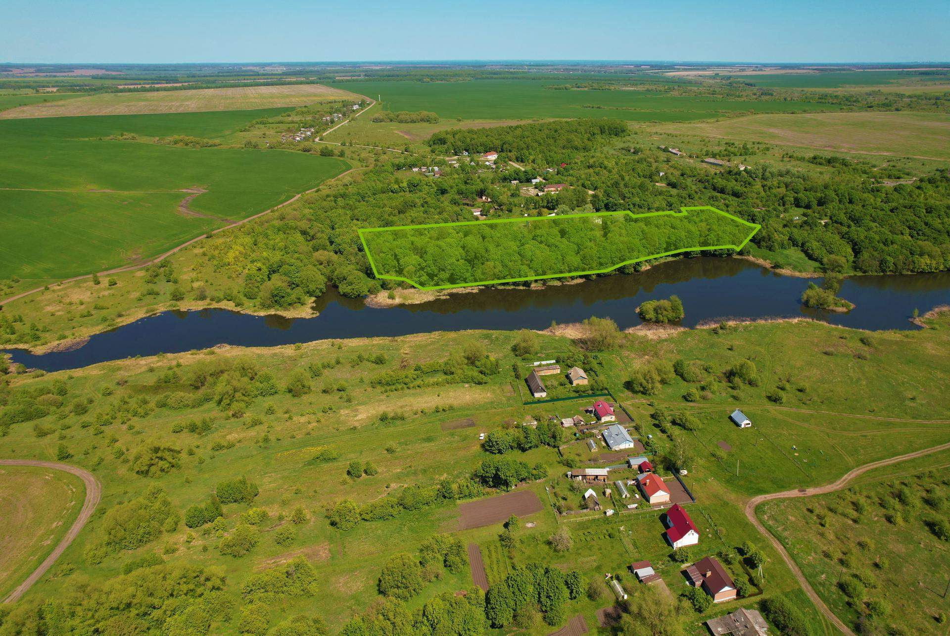 Продам земельный участок 63048 м.кв.
