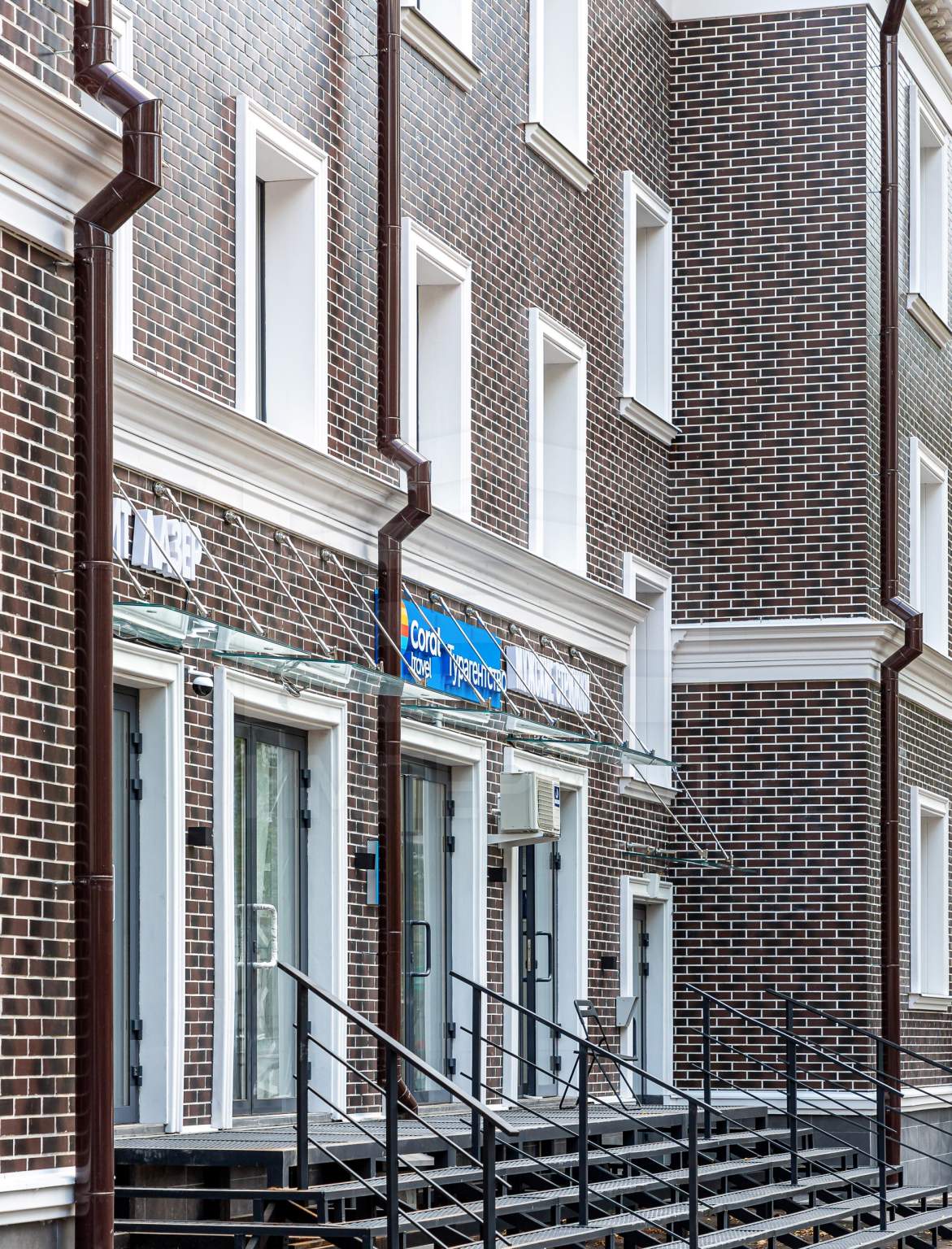 Сдам в аренду помещение свободного назначения 19.6 м.кв.