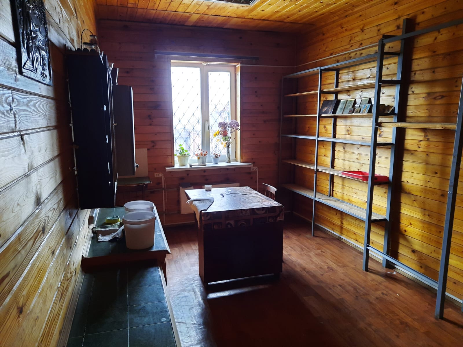 Сдам в аренду торговое помещение 191.5 м.кв.