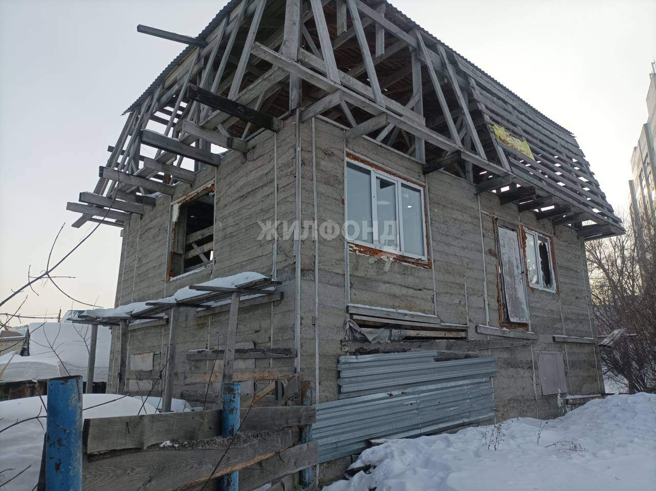 Продам земельный участок 464 м.кв.