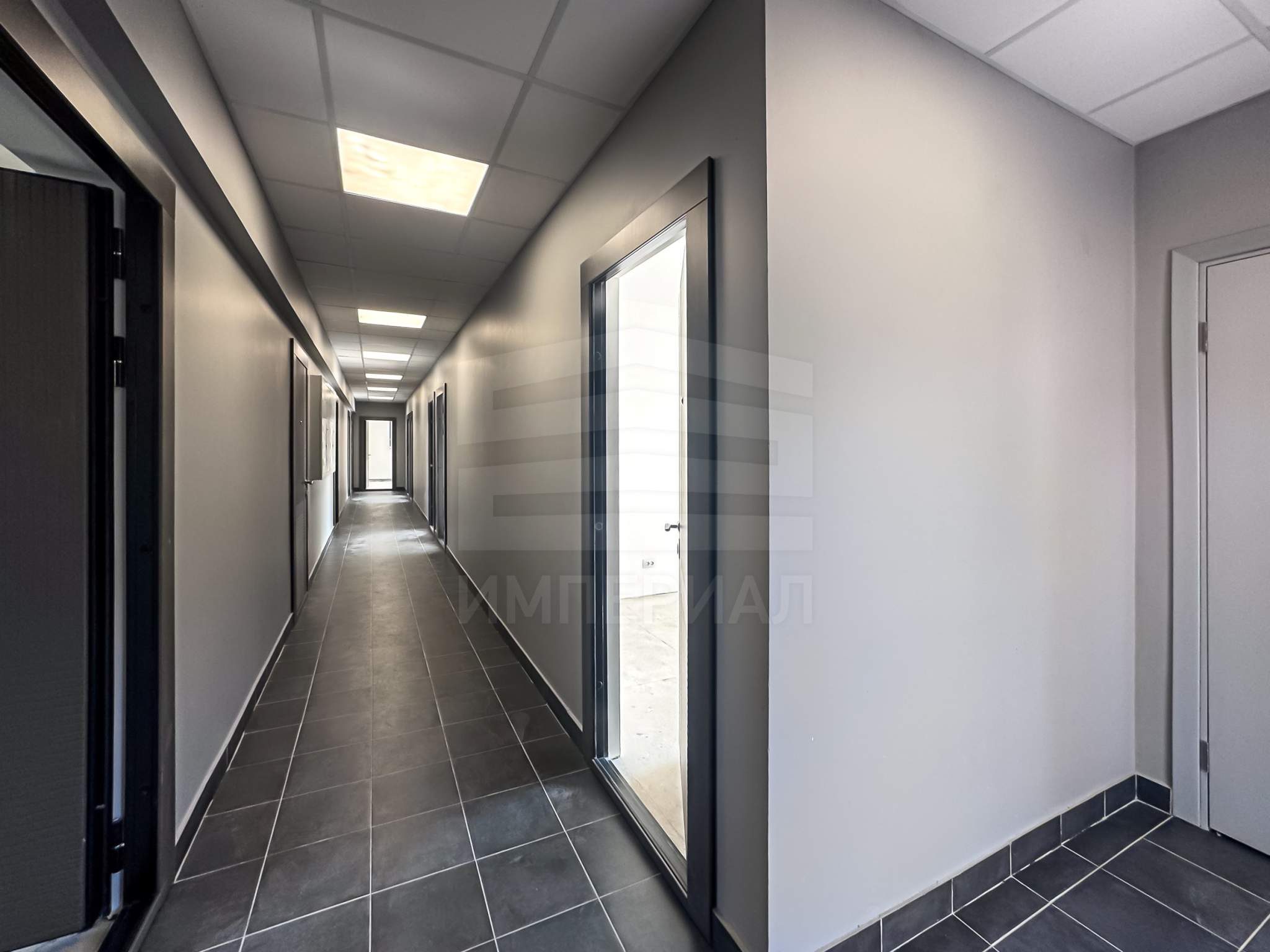 Продам помещение свободного назначения 12.2 м.кв.