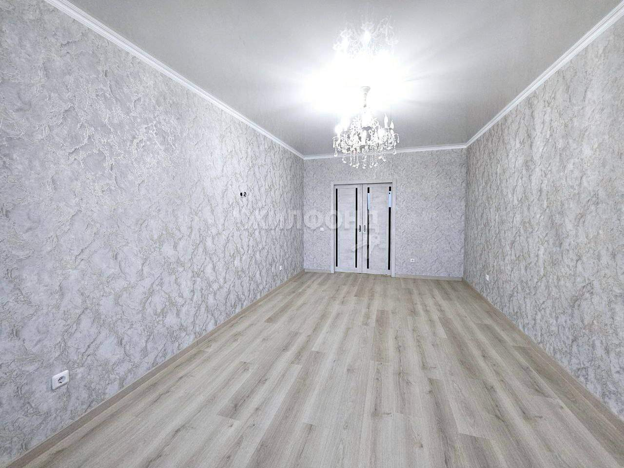 Квартира на продажу в Брянске, Красноармейская улица, 115 фото №0