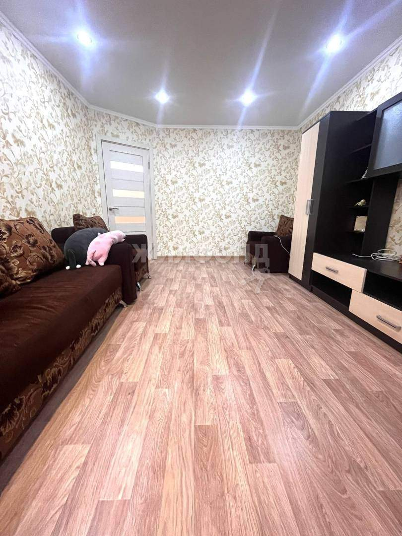 Квартира на продажу в Брянске, Металлистов улица, 2 фото №1
