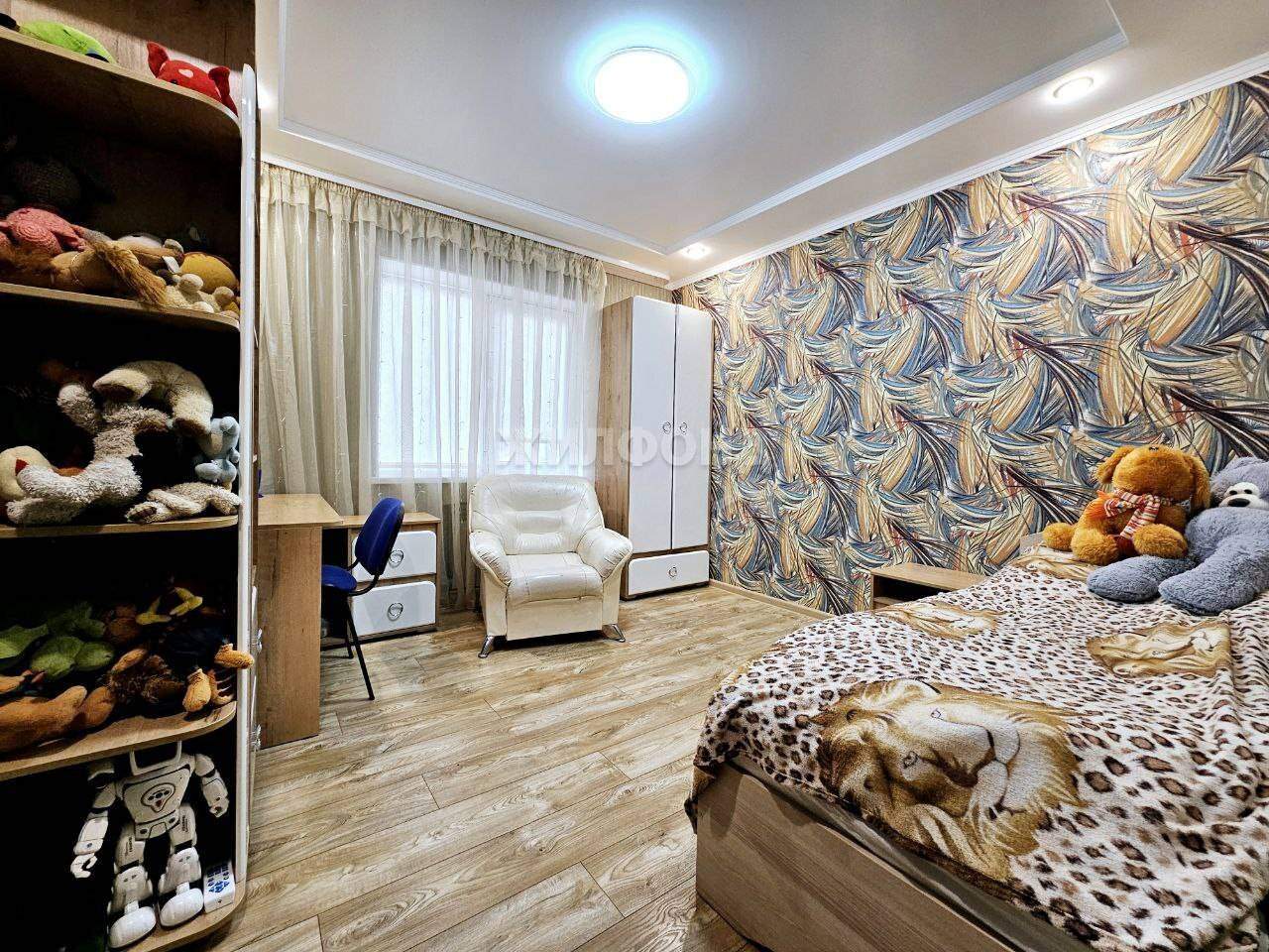 Дом на продажу в Брянске, Карачижская улица фото №4