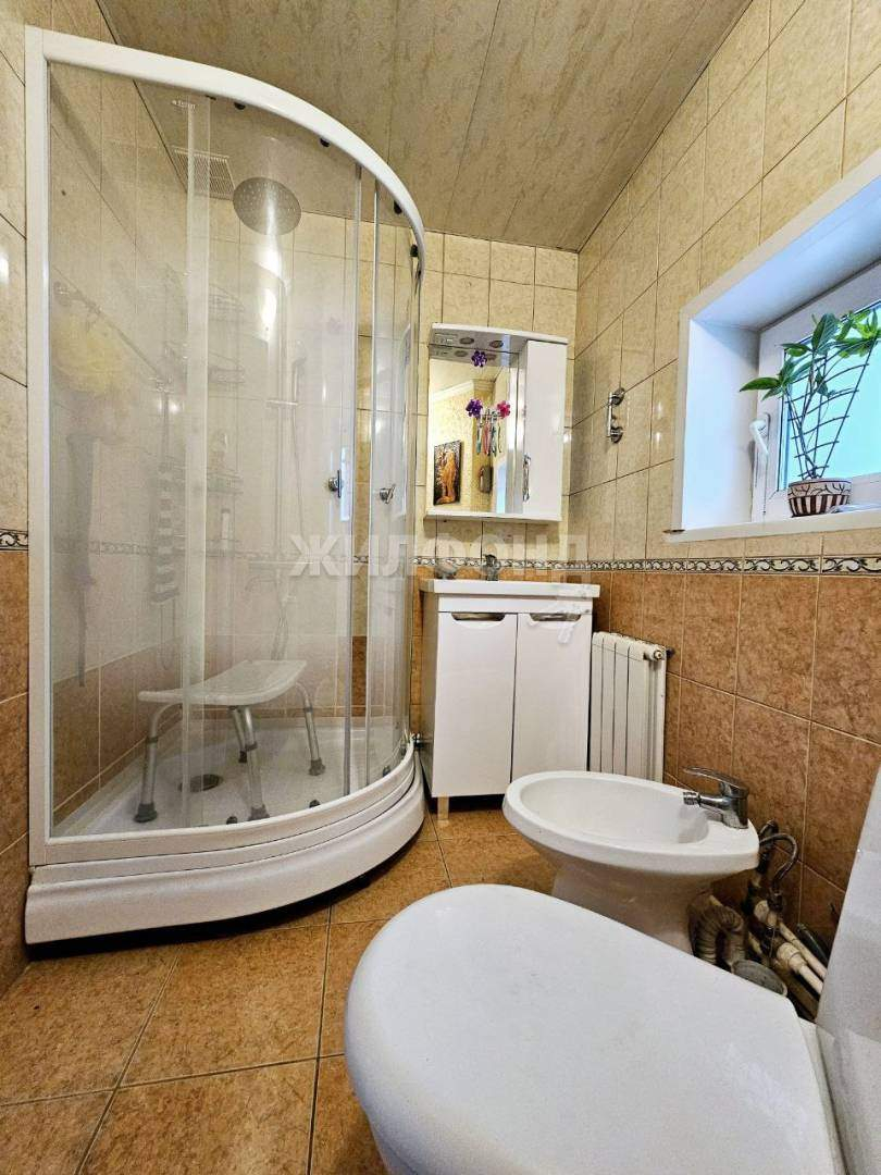 Дом на продажу в Брянске, Карачижская улица фото №21