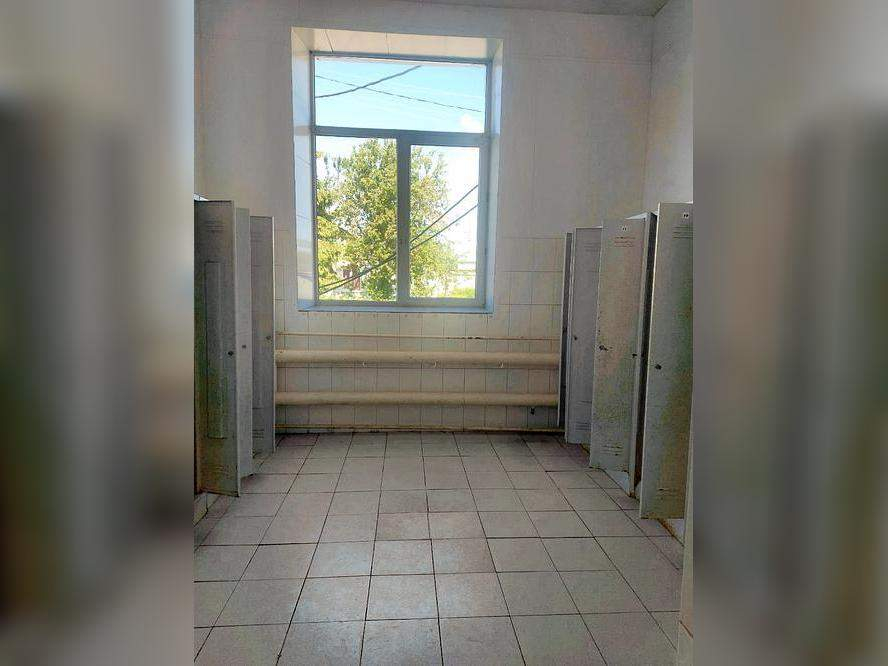 Продам помещение свободного назначения 1200 м.кв.