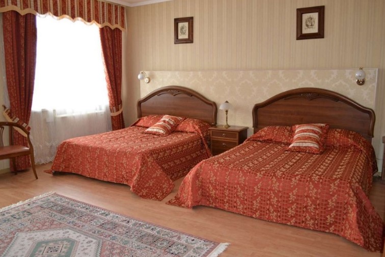 Продам помещение свободного назначения 3715.6 м.кв.