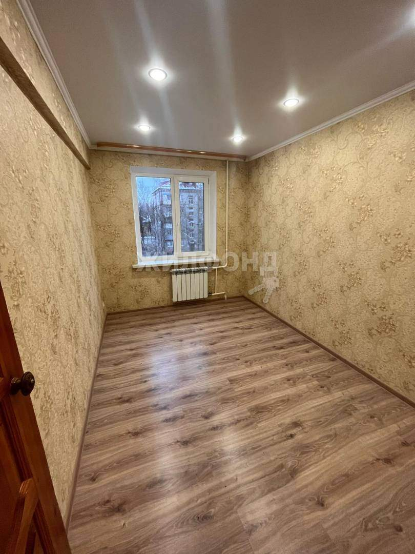 Квартира на продажу в Брянске, Ново-Советская улица, 97А фото №4