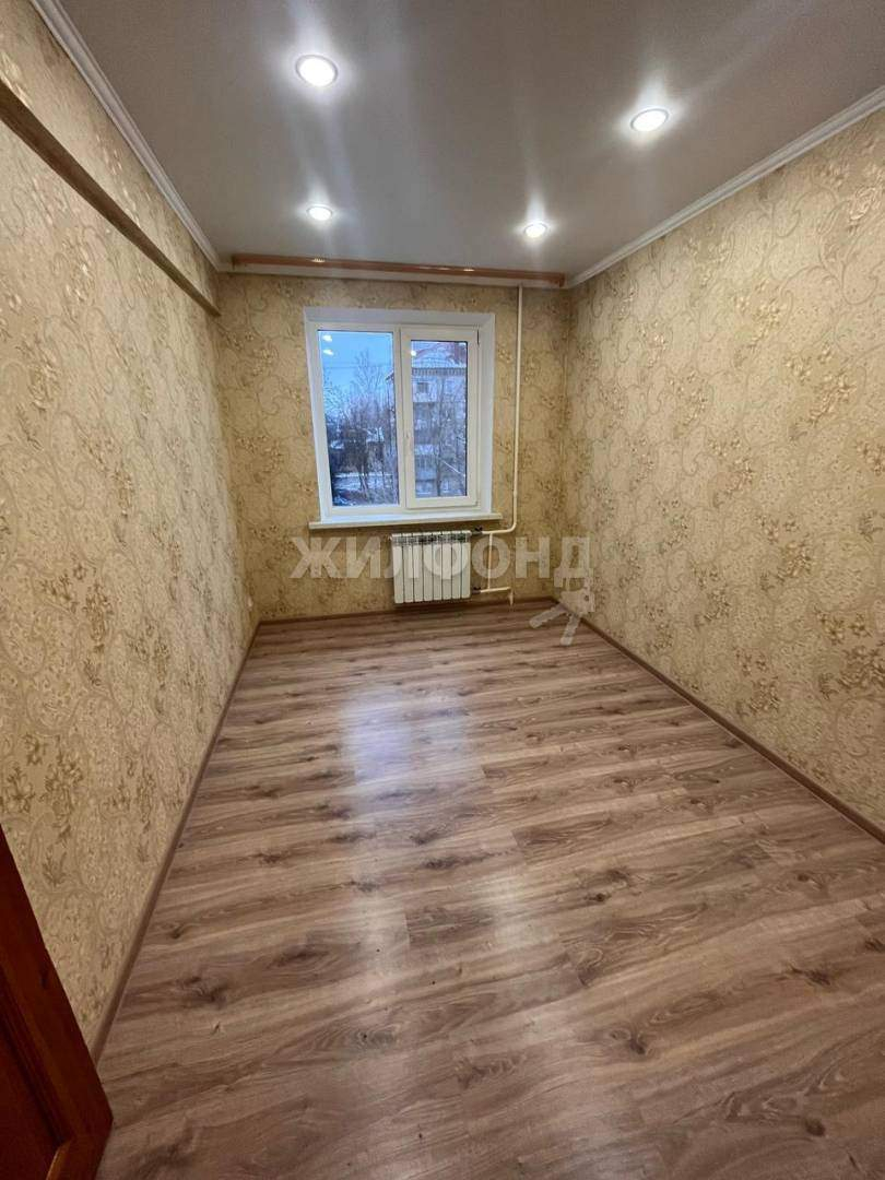 Квартира на продажу в Брянске, Ново-Советская улица, 97А фото №3