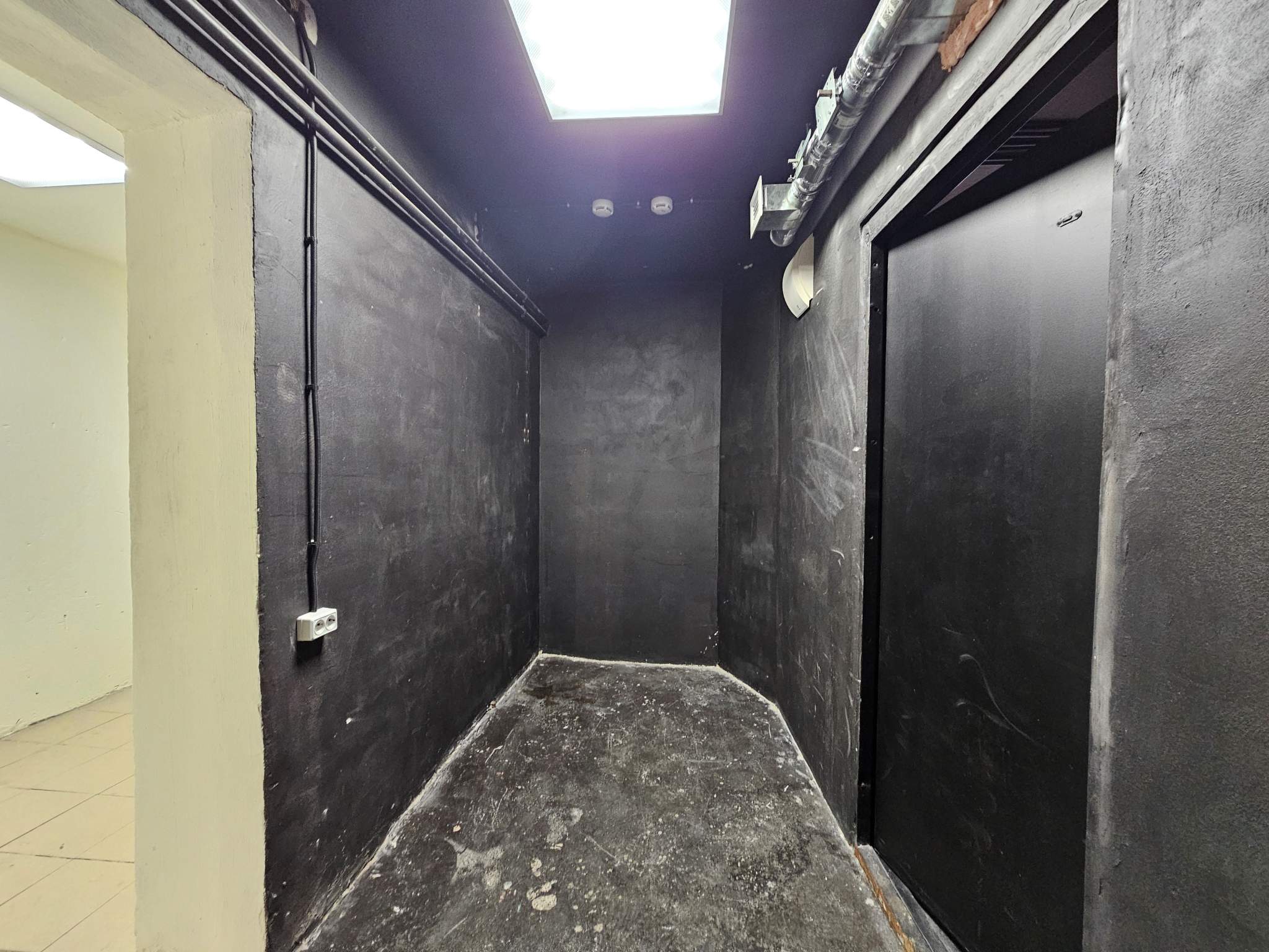 Продам помещение свободного назначения 15 м.кв.