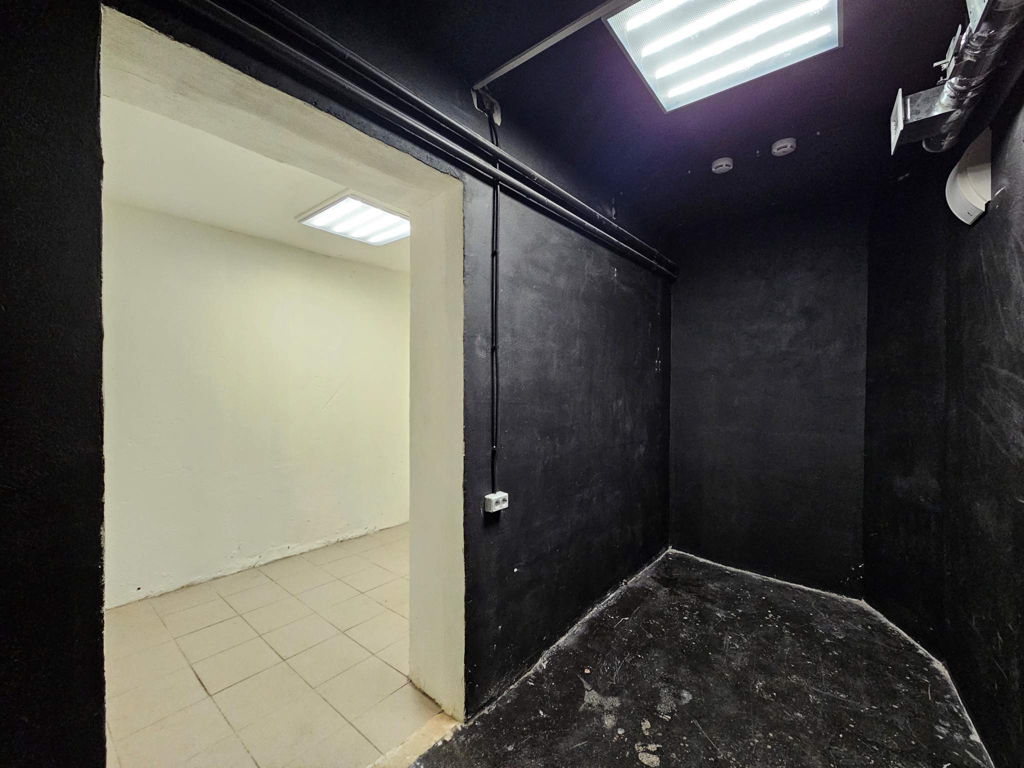 Продам помещение свободного назначения 15 м.кв.