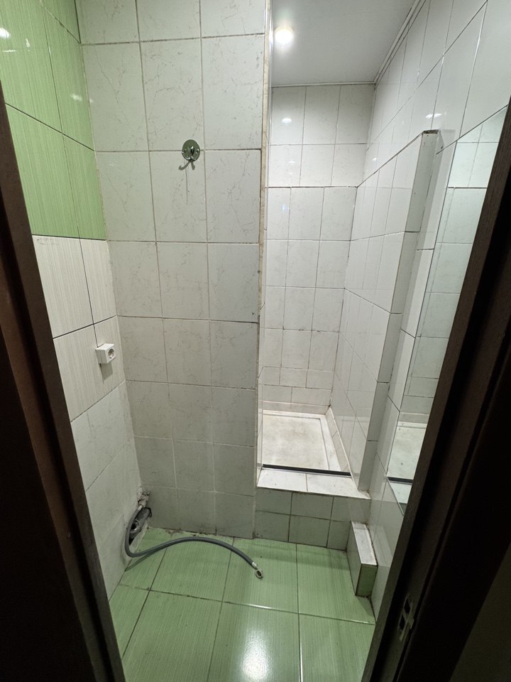 Сдам в аренду магазин 231.2 м.кв.