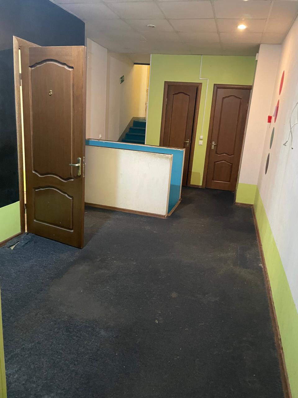 Сдам в аренду магазин 231.2 м.кв.