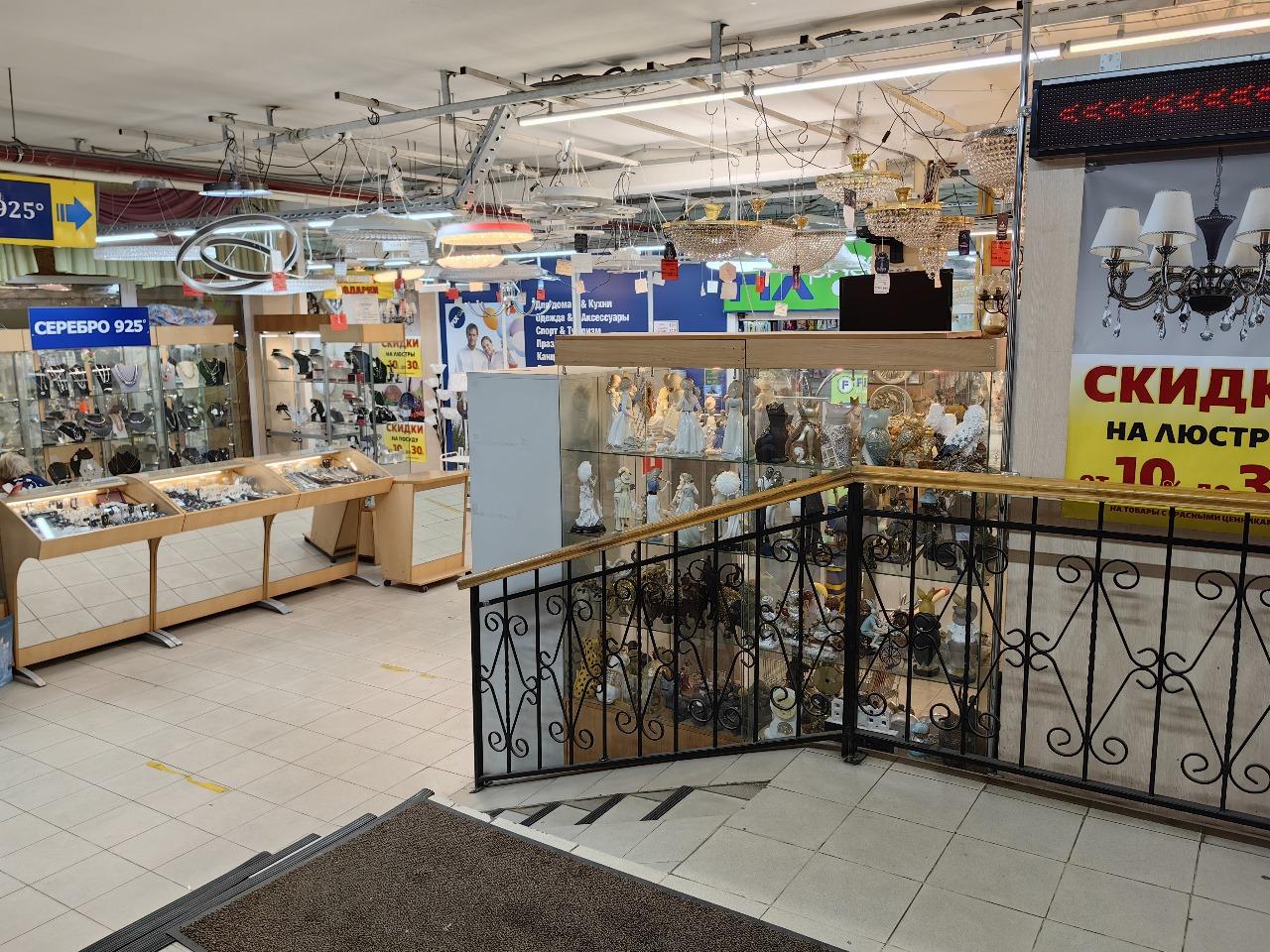 Сдам в аренду магазин 500 м.кв.