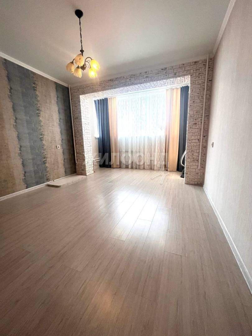 Квартира на продажу в Брянске, Советская улица, 116 фото №11
