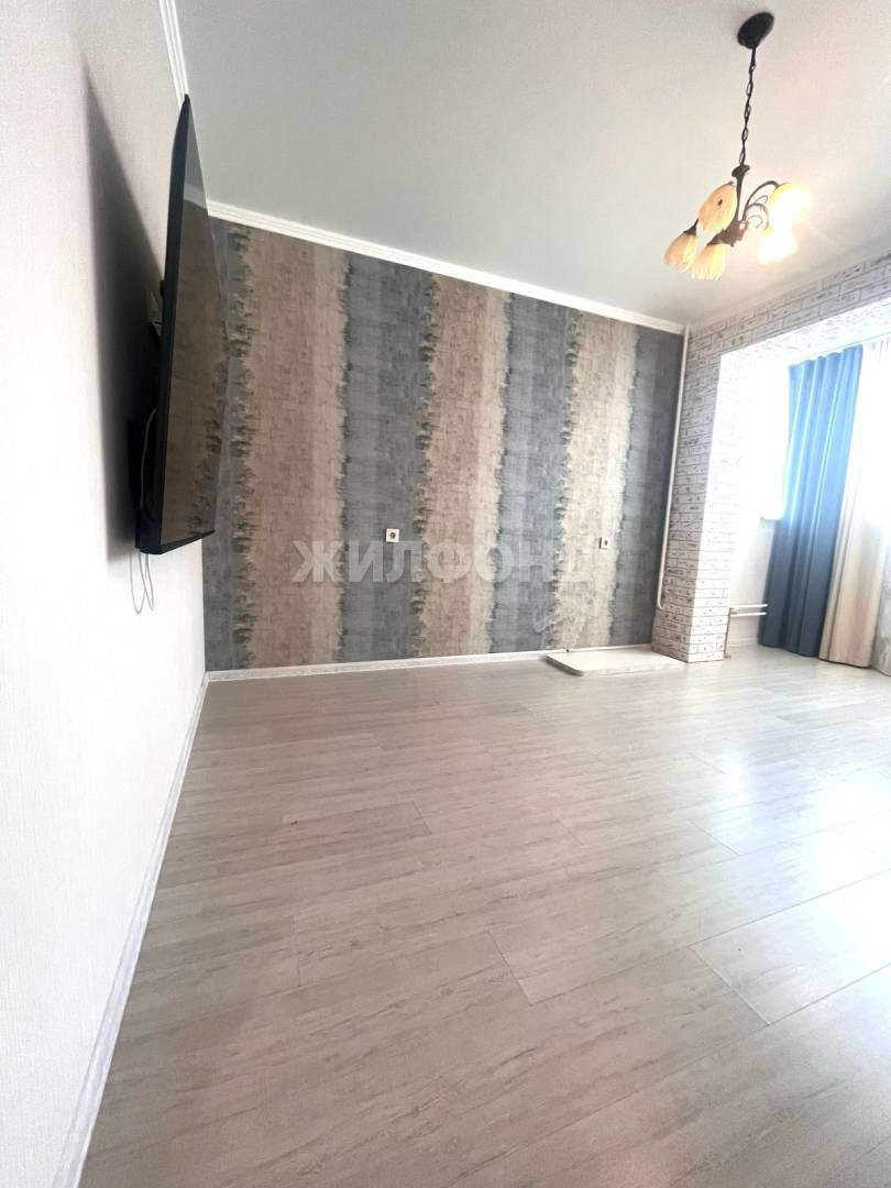 Квартира на продажу в Брянске, Советская улица, 116 фото №10