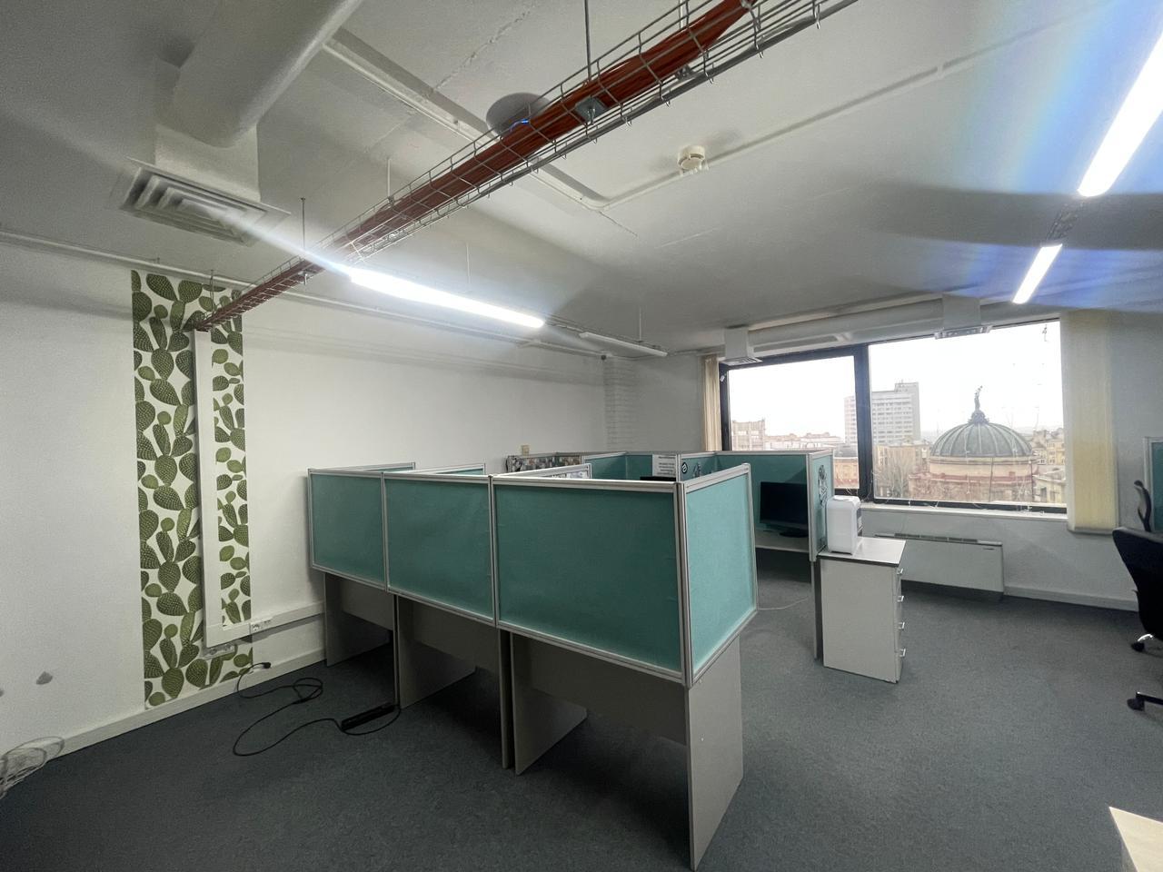 Сдам в аренду офис 267.7 м.кв.