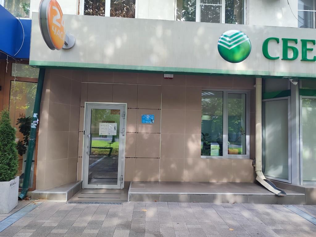 Сдам в аренду помещение свободного назначения 185.9 м.кв.