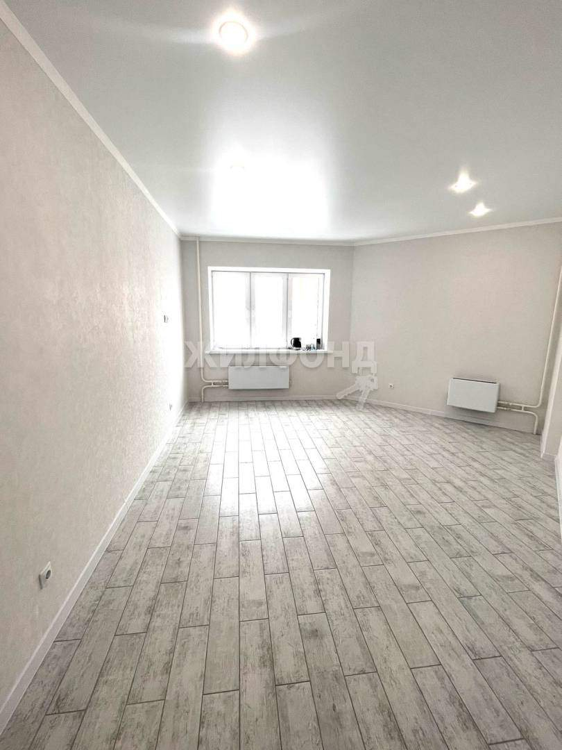 Квартира на продажу в Брянске, Горбатова улица, 35 фото №4