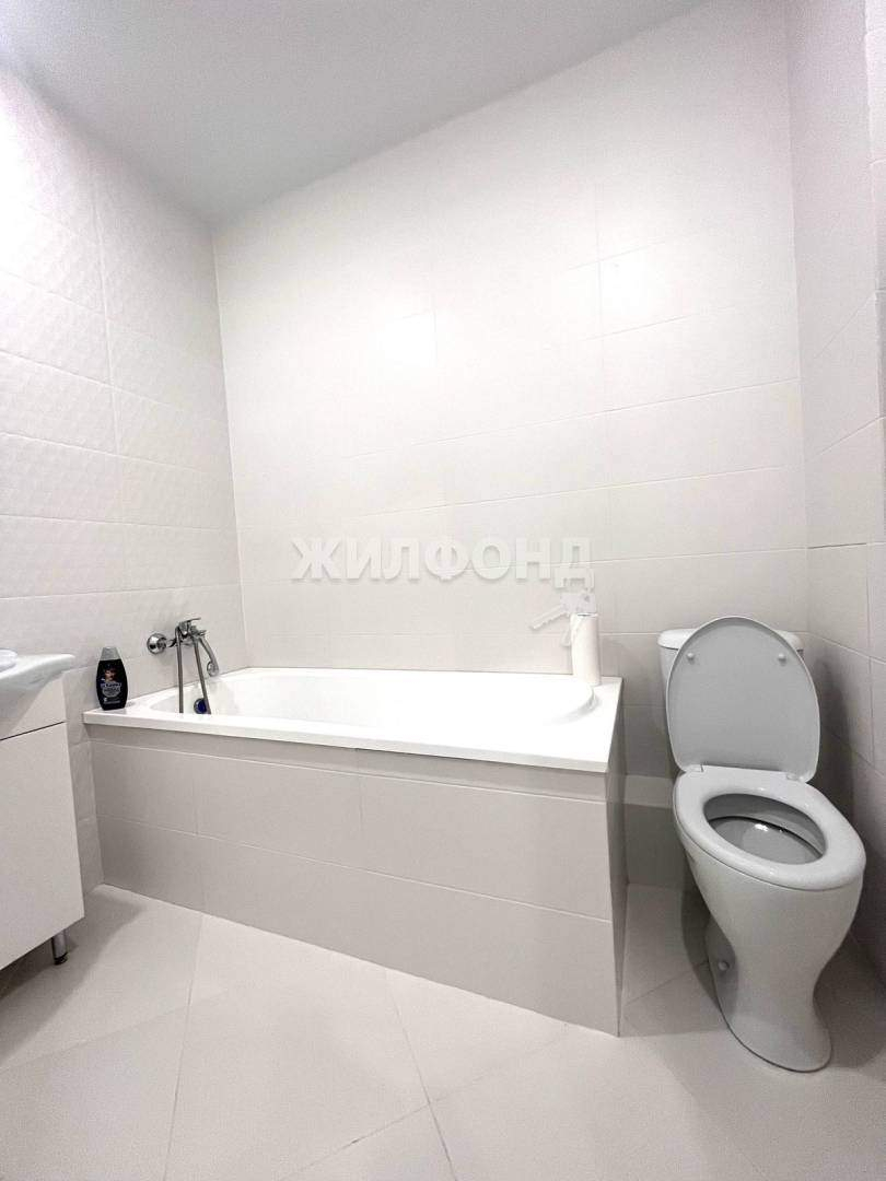 Квартира на продажу в Брянске, Горбатова улица, 35 фото №9