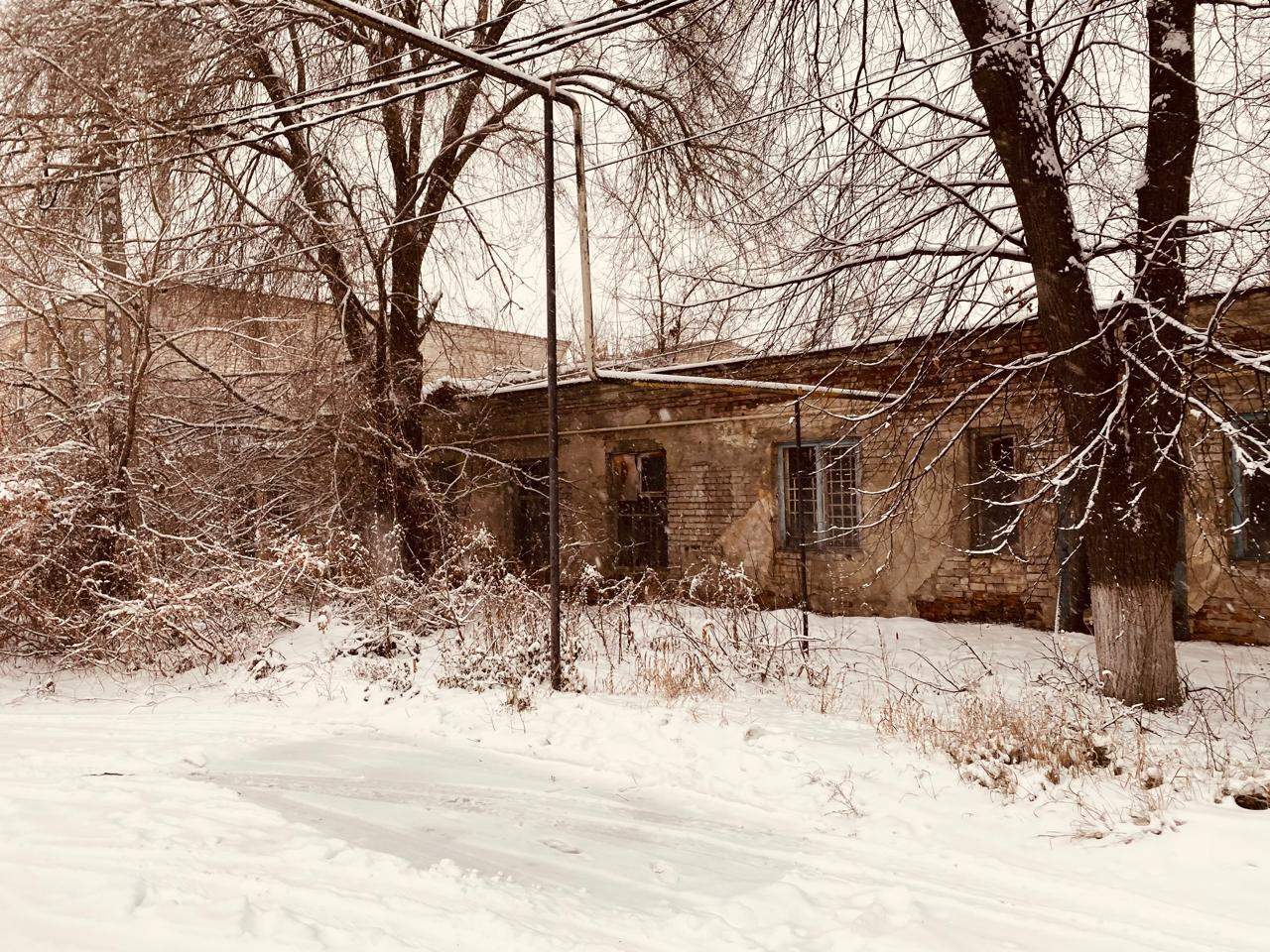 Продам торговое помещение 903.7 м.кв.