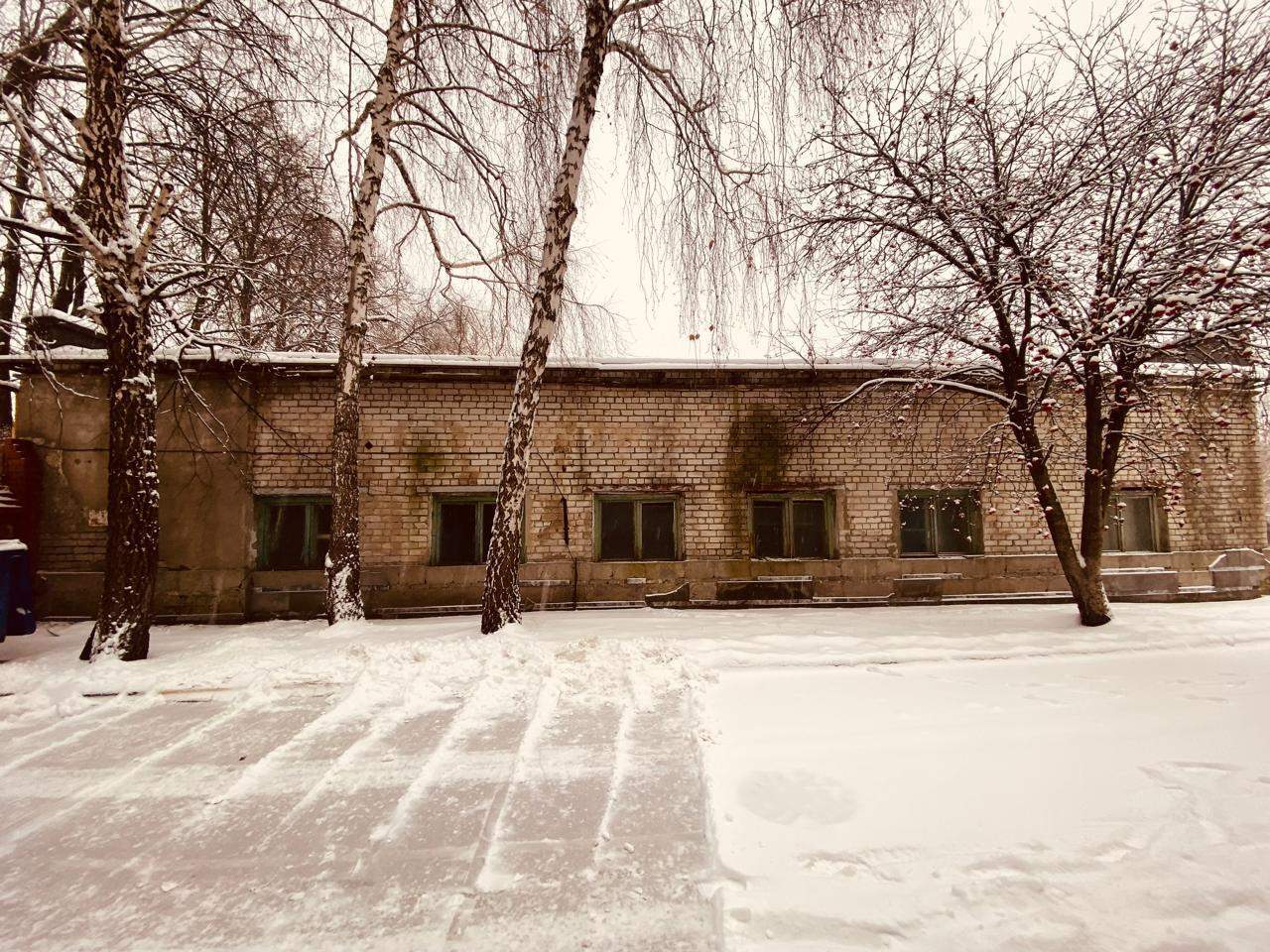 Продам торговое помещение 903.7 м.кв.