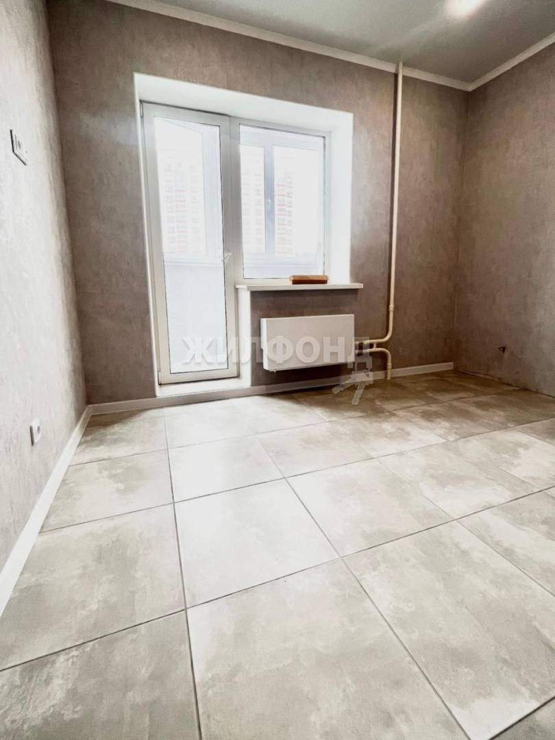 Квартира на продажу в Брянске, Горбатова улица, 35 фото №7