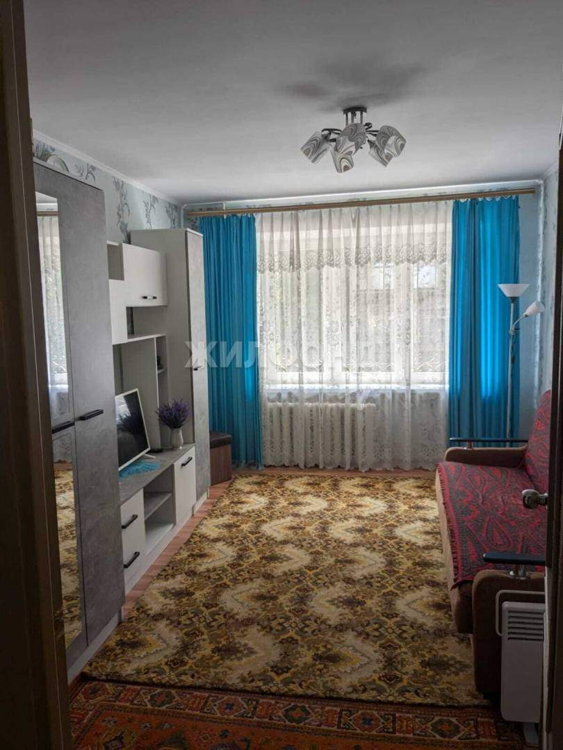 Квартира на продажу в Воронеже, Домостроителей улица, 61 фото №0