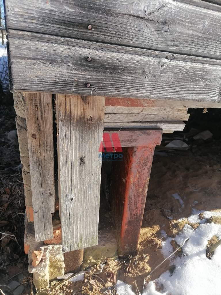 Продам земельный участок 1399 м.кв.