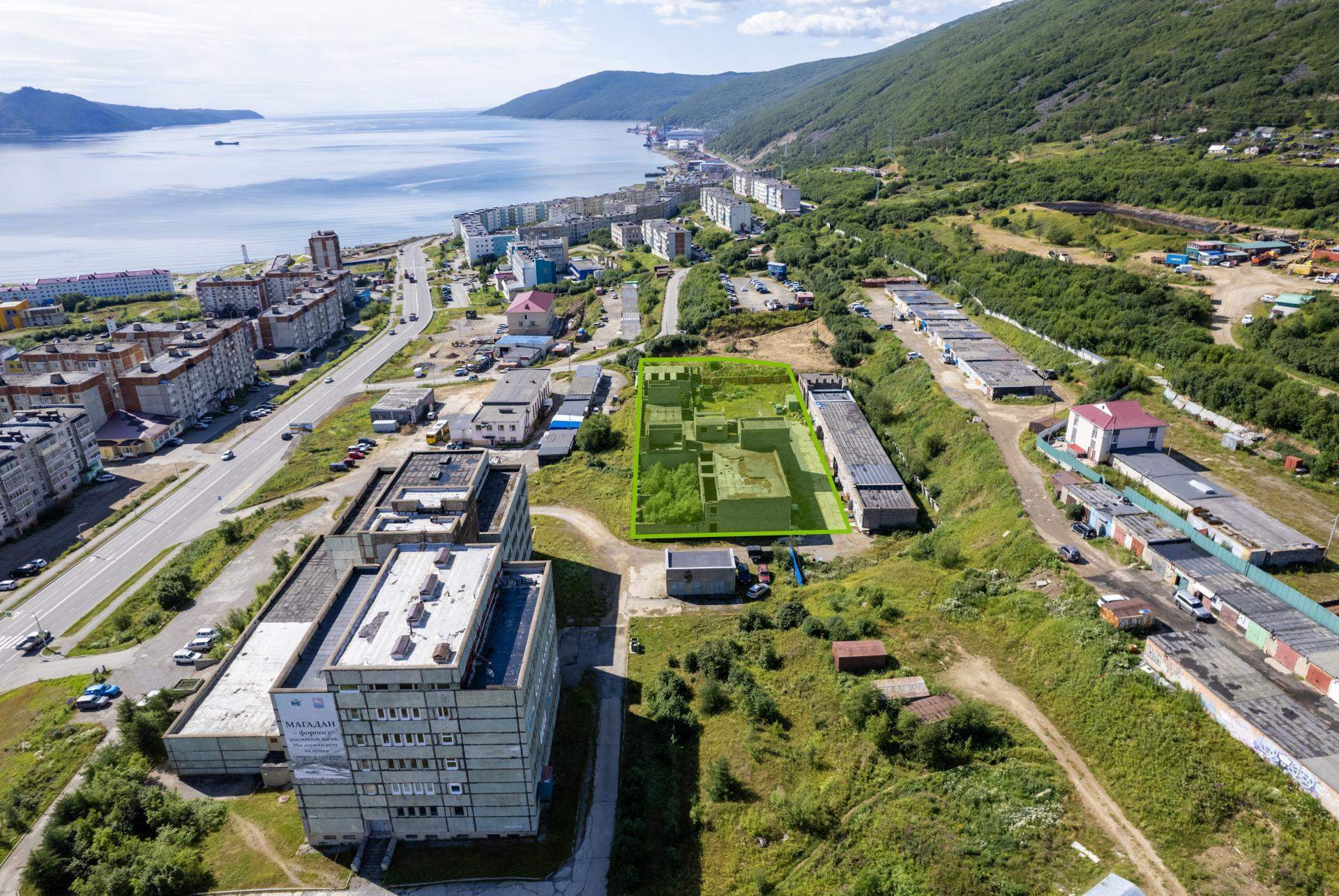 Продам земельный участок 5306 м.кв.