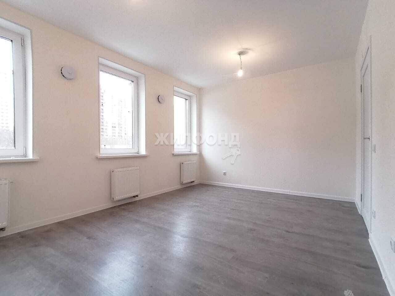 Квартира на продажу в Мурино, Шоссе в Лаврики улица, 53к2 фото №0