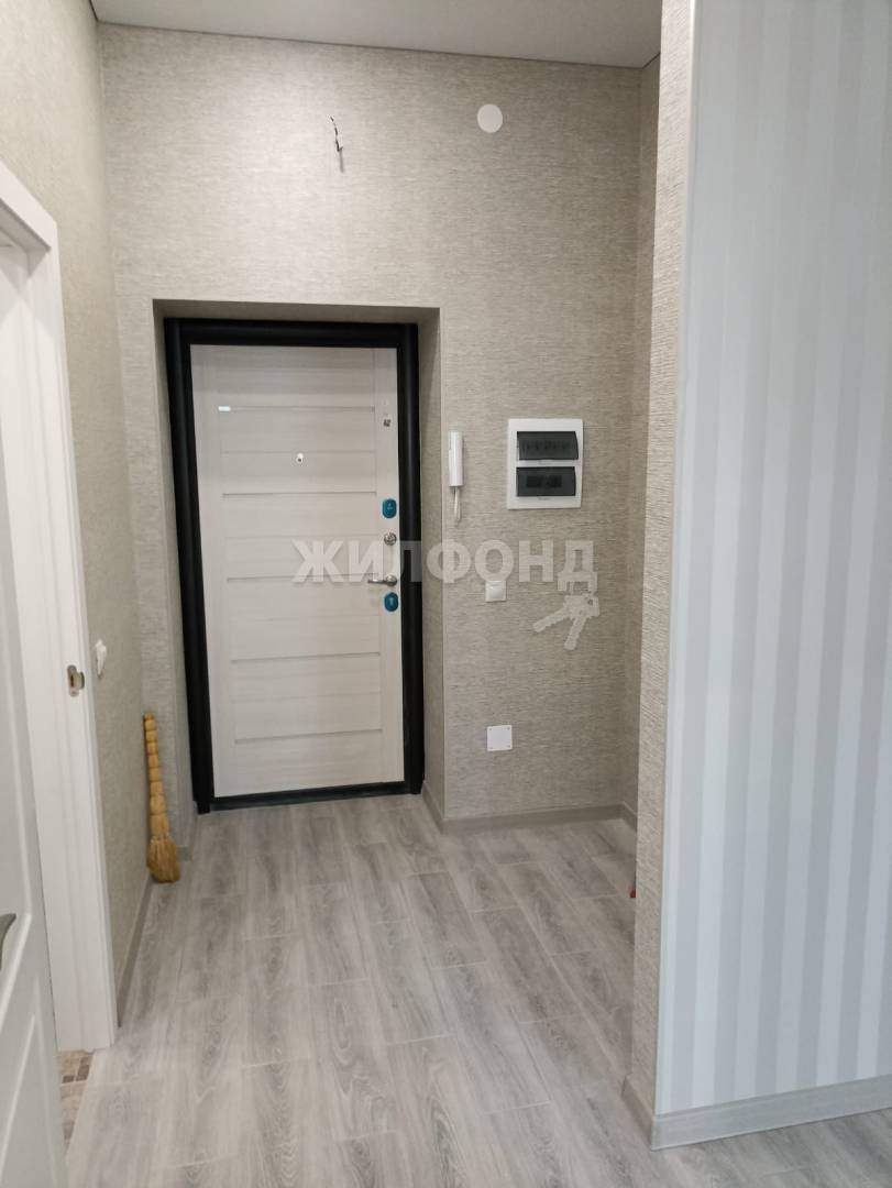 Квартира на продажу в Брянске, им А.Ф.Войстроченко улица, 1 фото №1