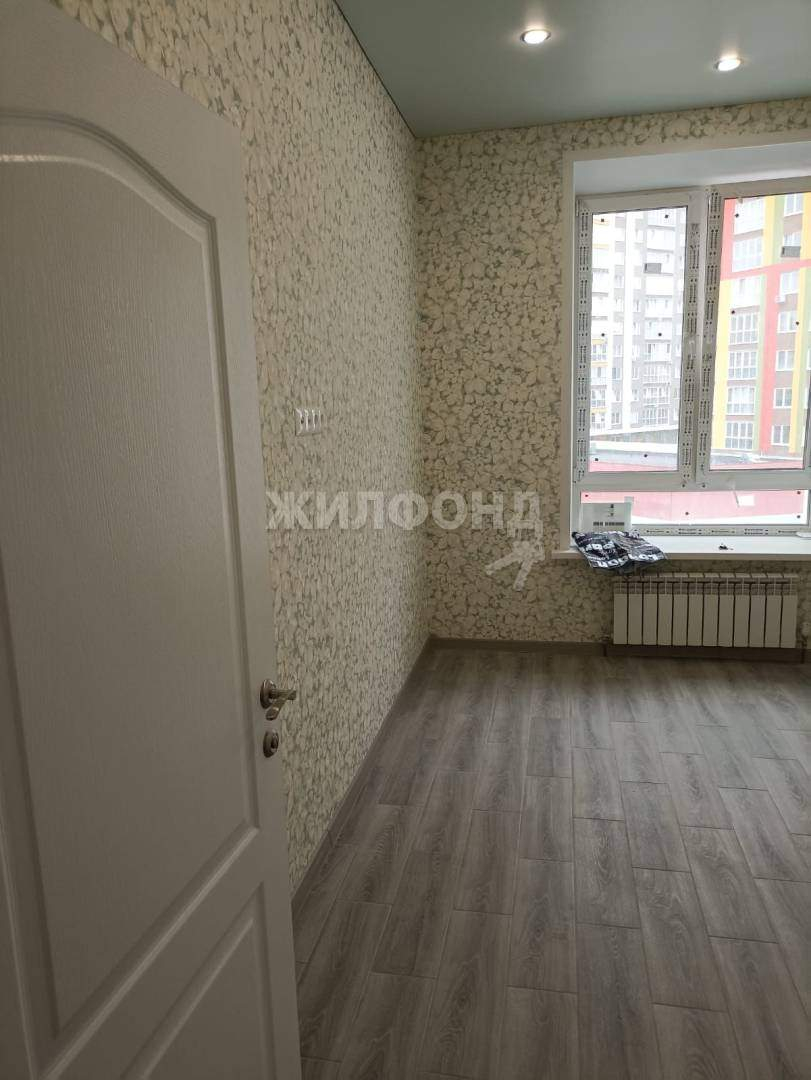 Квартира на продажу в Брянске, им А.Ф.Войстроченко улица, 1 фото №8