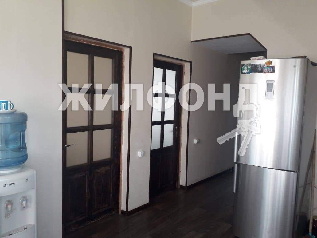 Дом на продажу в Новосибирске, Балластная улица фото №6