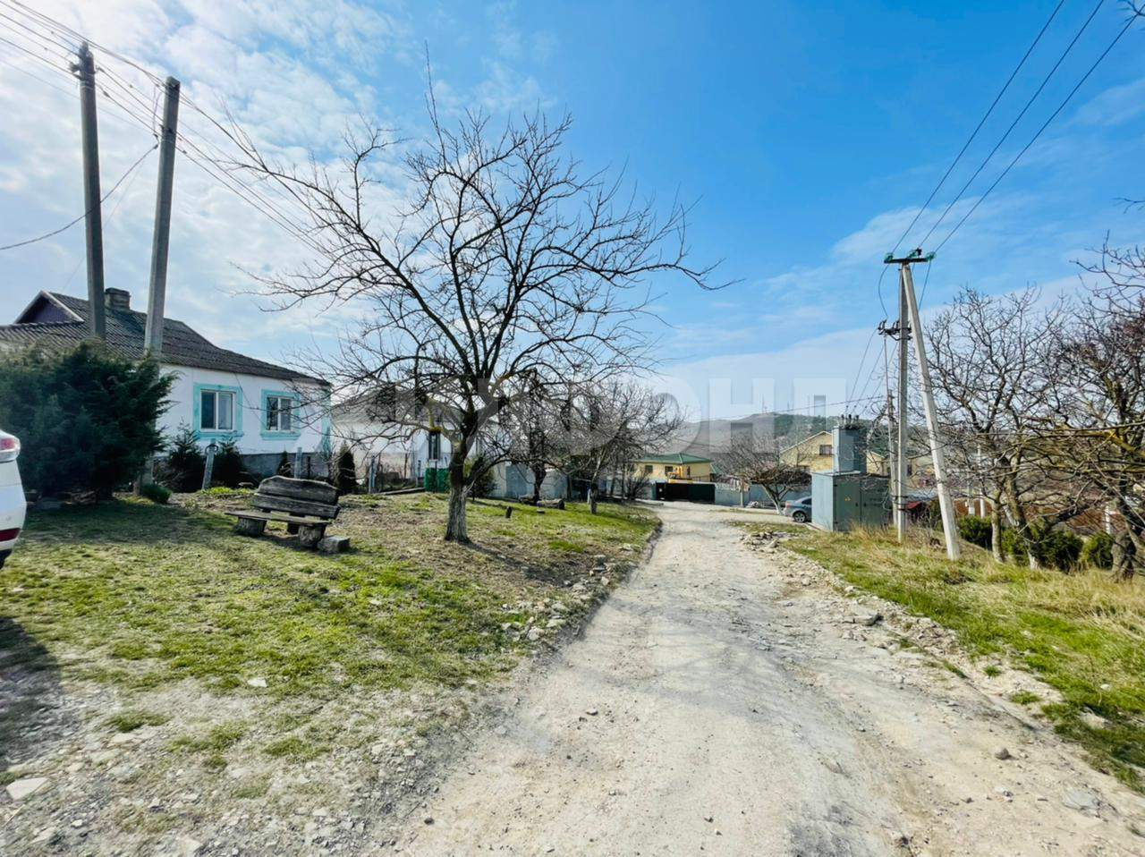 Дом на продажу в Варваровке, Садовая улица фото №1