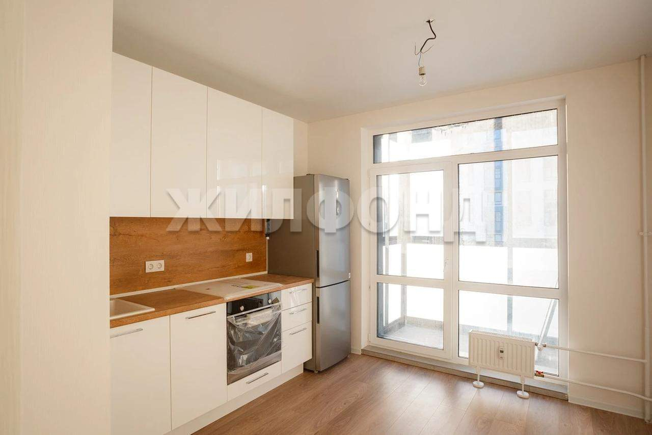 Квартира на продажу в Брянске, Романа Брянского улица, 12А фото №0