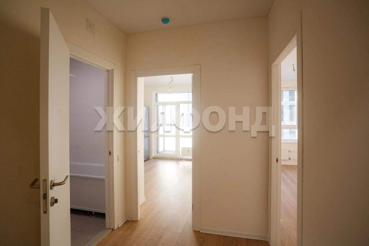 Квартира на продажу в Брянске, Романа Брянского улица, 12А фото №3