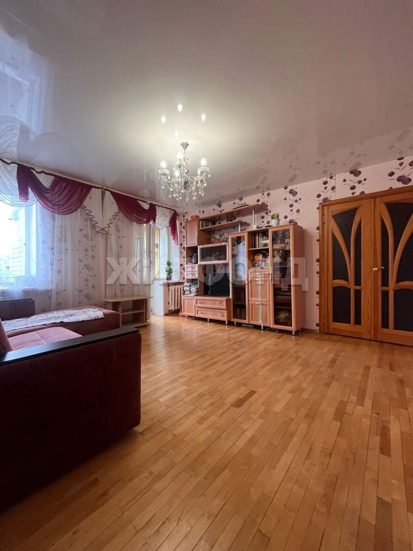 Квартира на продажу в Брянске, Фокина улица, 90 фото №0